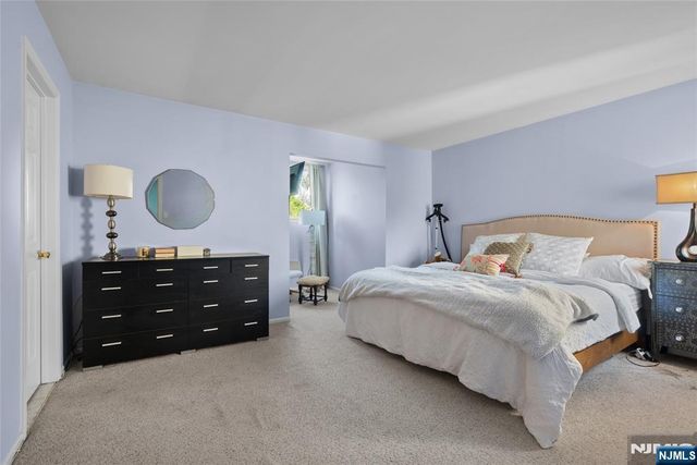 16 Franklin Court, Montville Township, NJ 07045