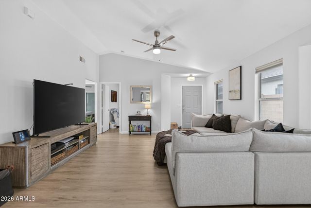 21625 N 30TH Avenue, Phoenix, AZ 85027