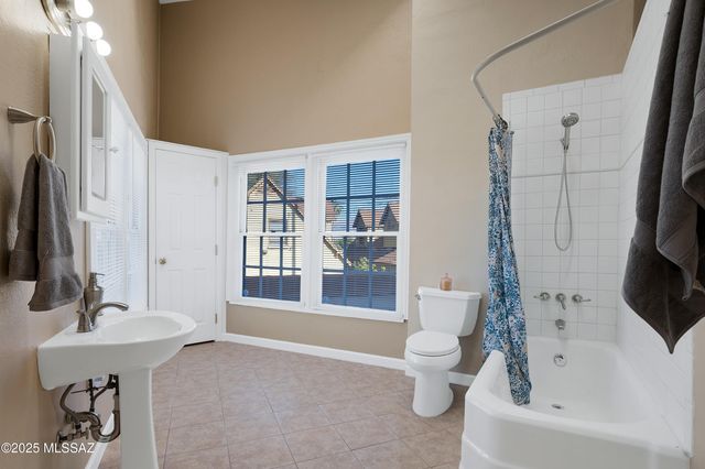 1045 N 3rd Avenue, Tucson, AZ 85705