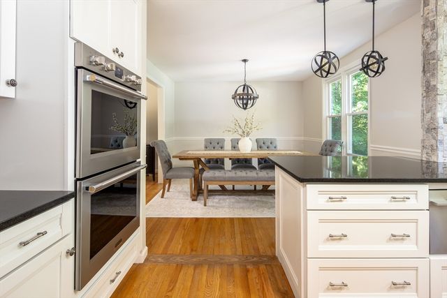 3 Barrett Dr, Mattapoisett, MA 02739