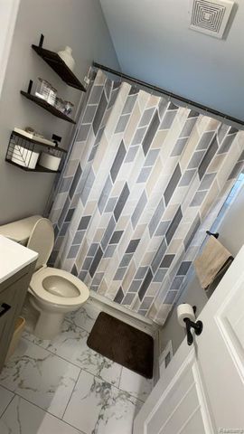 4103 Detroit Street, Dearborn Heights, MI 48125