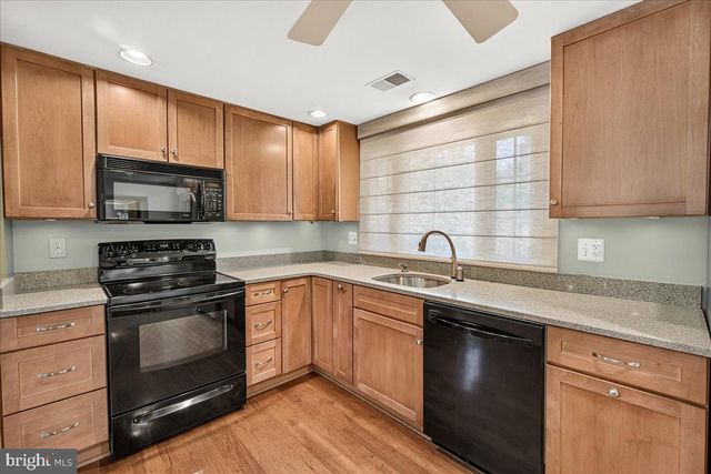 6630 WINDSOR CT, Columbia, MD 21044