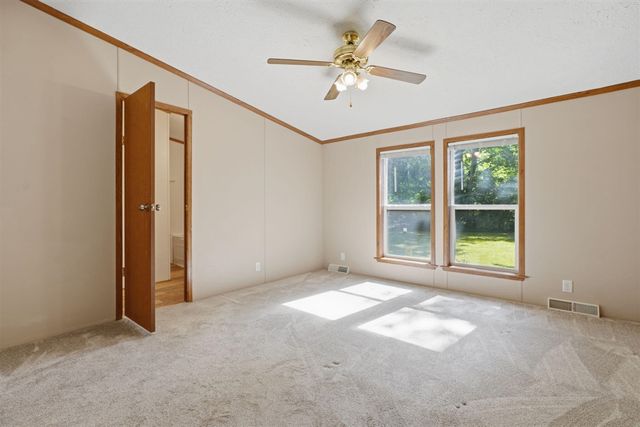 15955 24th Avenue, Marne, MI 49435