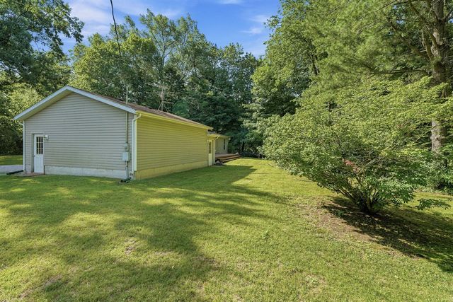 15955 24th Avenue, Marne, MI 49435