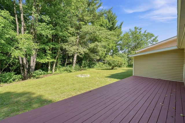 15955 24th Avenue, Marne, MI 49435