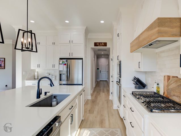 302 Elbow Slough, Bossier City, LA 71112