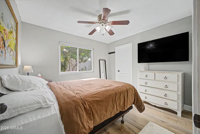 8246 W ROSE GARDEN Lane, Peoria, AZ 85382