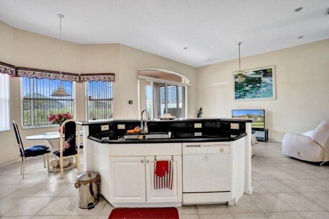 15334 Fiorenza Circle, Delray Beach, FL 33446
