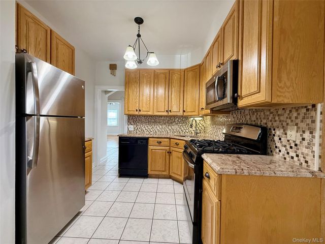 5962 69th Lane, Maspeth, NY 11378