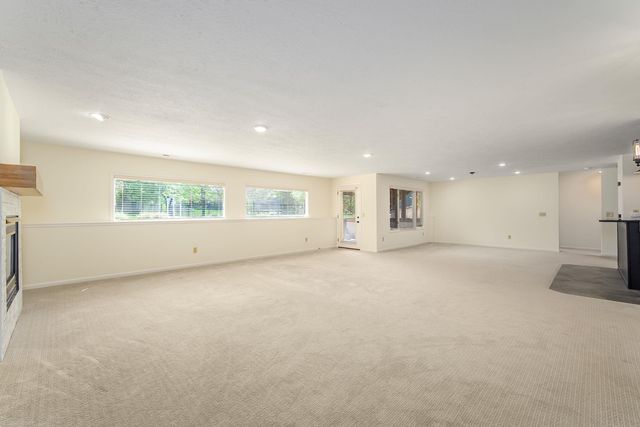 324 N Lancaster Dr, Wichita, KS 67230