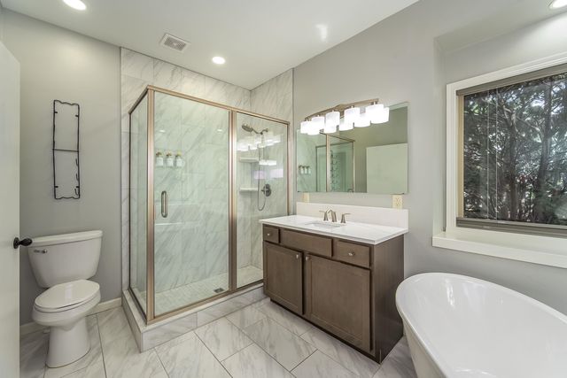 324 N Lancaster Dr, Wichita, KS 67230