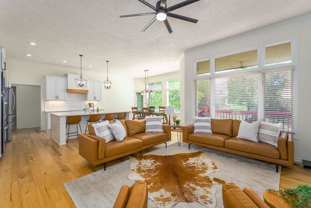 324 N Lancaster Dr, Wichita, KS 67230