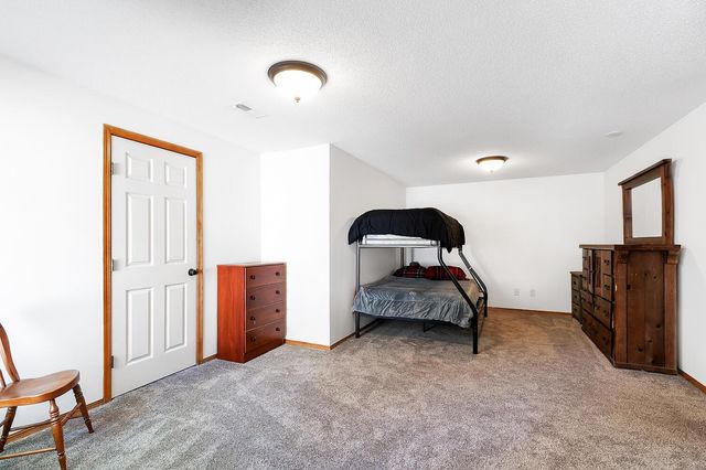 1108 W 34th Cir N, Wichita, KS 67204