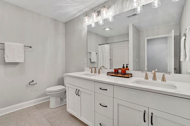 9 Hensley Road, Greenville, SC 29607