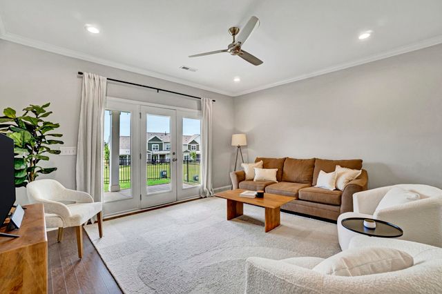 9 Hensley Road, Greenville, SC 29607