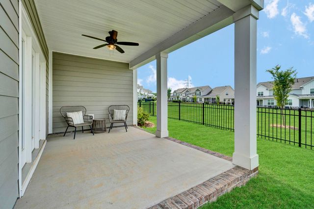 9 Hensley Road, Greenville, SC 29607