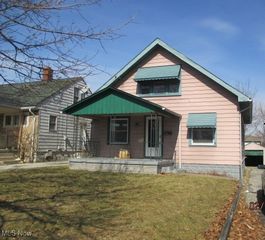 734 Cambridge Avenue, Youngstown, OH 44502
