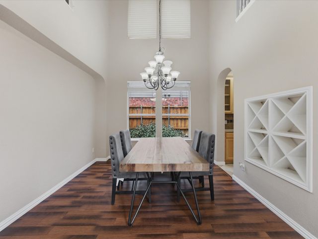 5404 Worley Drive, The Colony, TX 75056