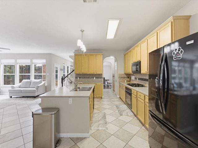 5404 Worley Drive, The Colony, TX 75056