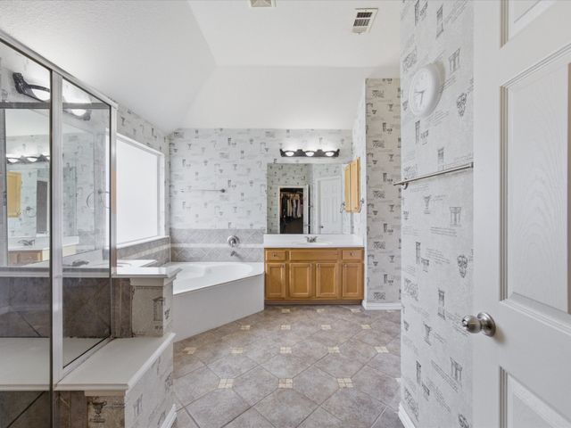 5404 Worley Drive, The Colony, TX 75056