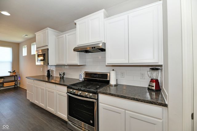 4934 Lilium Drive, Plainfield, IN 46168