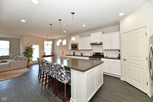 4934 Lilium Drive, Plainfield, IN 46168