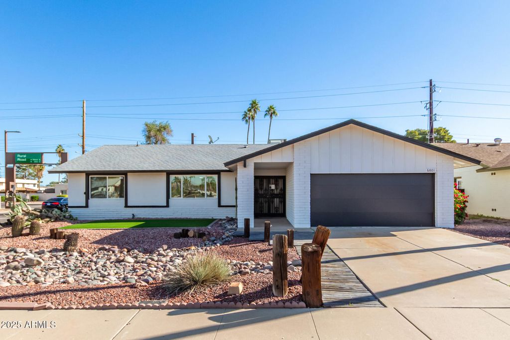 6801 S PALM Drive, Tempe, AZ 85283 — photo 2
