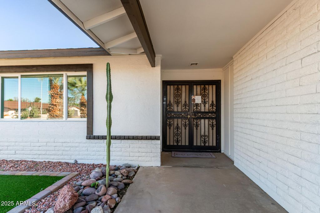 6801 S PALM Drive, Tempe, AZ 85283 — photo 5