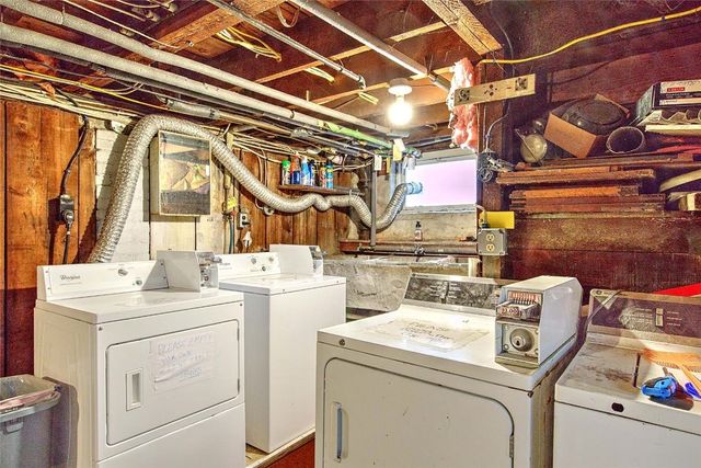 137 Hunts Avenue, Pawtucket, RI 02861
