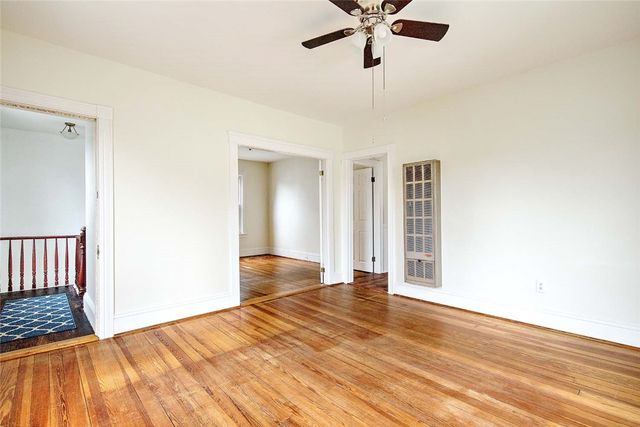 137 Hunts Avenue, Pawtucket, RI 02861