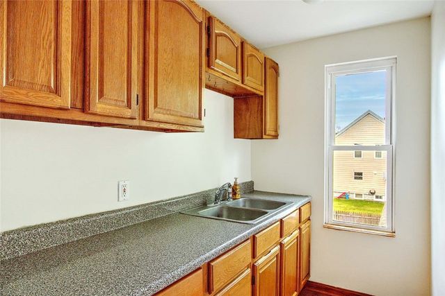 137 Hunts Avenue, Pawtucket, RI 02861