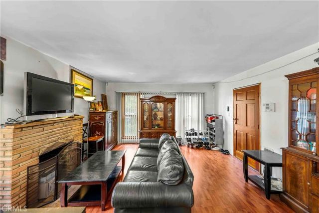 5630 Myrtle, Long Beach, CA 90805