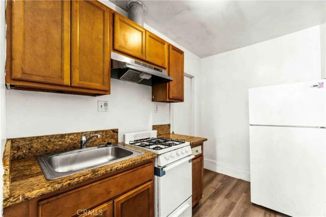 5630 Myrtle, Long Beach, CA 90805