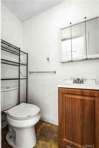 5630 Myrtle, Long Beach, CA 90805