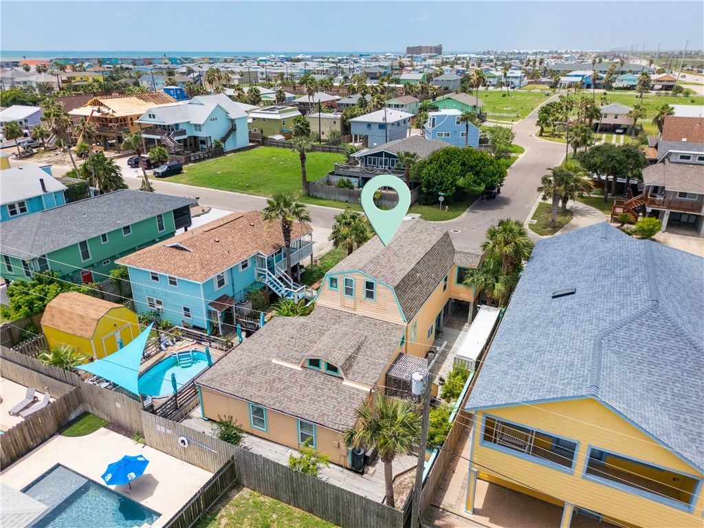 339 Bralley Dr, Port Aransas, TX 78373 — photo 4