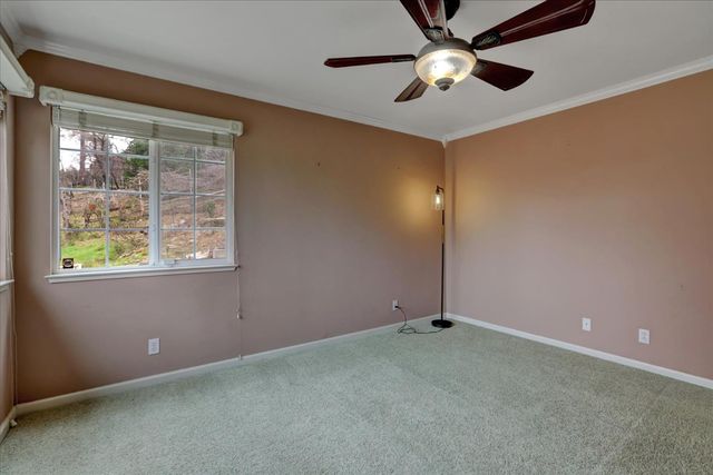 124 Ruby Ledge Ct, Grass Valley, CA 95945