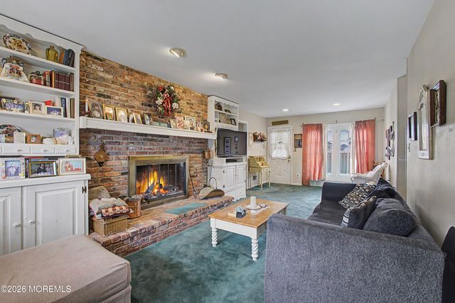 159 Berkeley Drive, Brick, NJ 08724