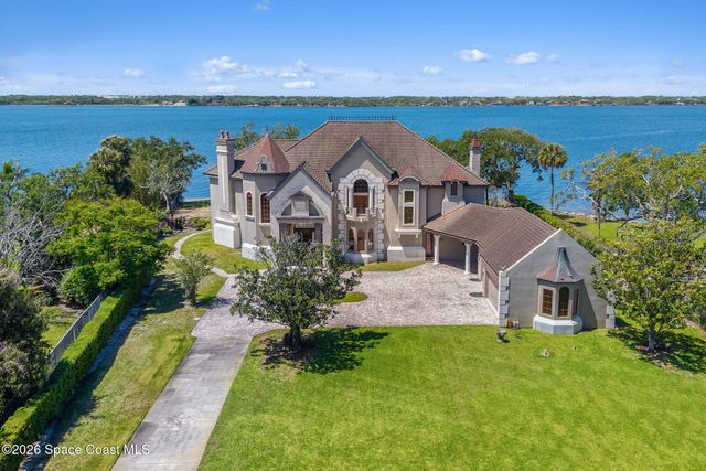 245 Stewart Drive, Merritt Island, FL 32952