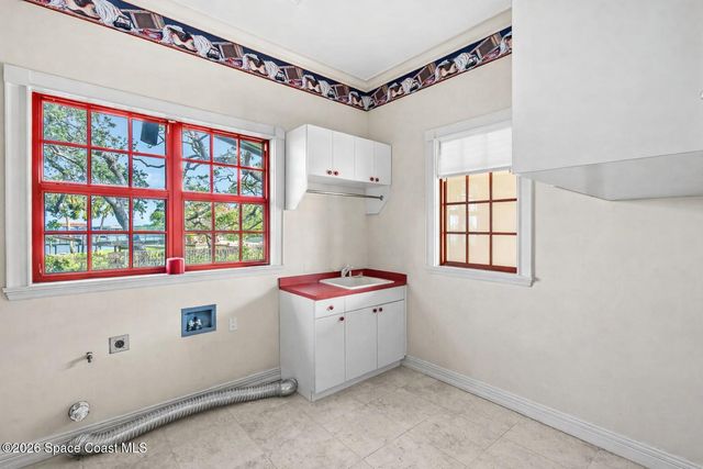 245 Stewart Drive, Merritt Island, FL 32952