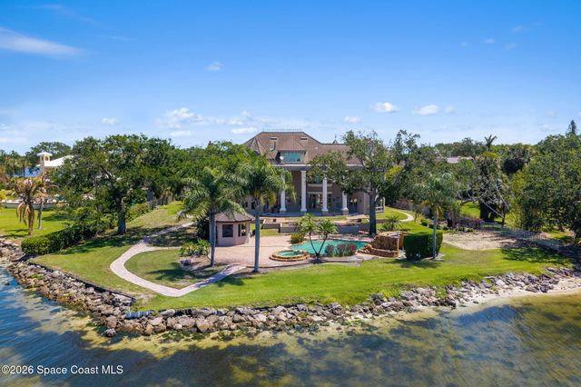 245 Stewart Drive, Merritt Island, FL 32952