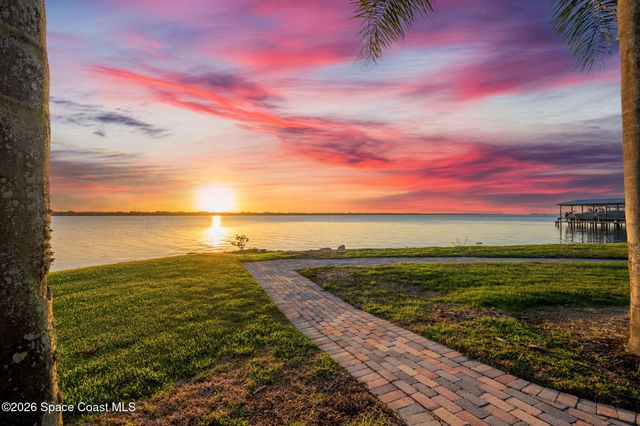 245 Stewart Drive, Merritt Island, FL 32952