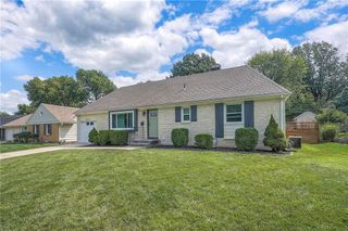 8331 Beverly Drive, Overland Park, KS 66207