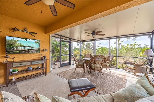 9281 Aegean CIR, Lehigh Acres, FL 33936