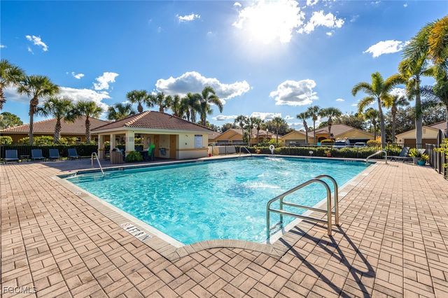 9281 Aegean CIR, Lehigh Acres, FL 33936