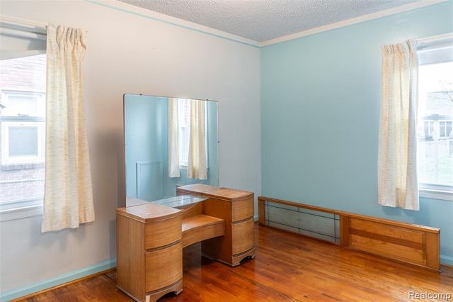 3539 Huron Street, Dearborn, MI 48124