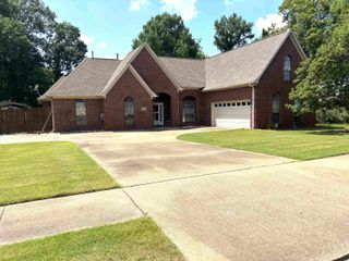 5149 JEFFREY KEITH DR, Bartlett, TN 38002