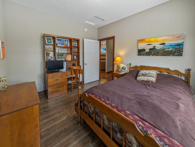 6230 Boulder Ridge Drive, Rockford, MN 55373