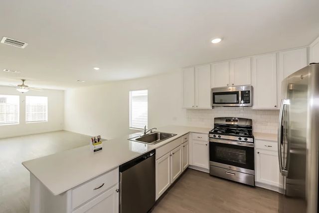 2409 Fleming Drive, Crandall, TX 75114
