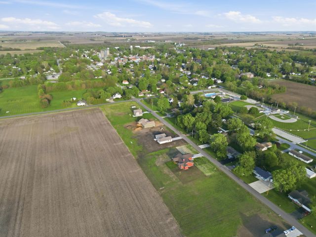 508 W Beaver Street, Morocco, IN 47963
