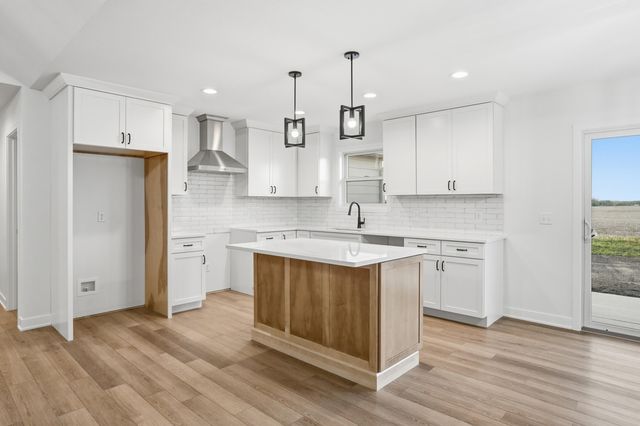 508 W Beaver Street, Morocco, IN 47963